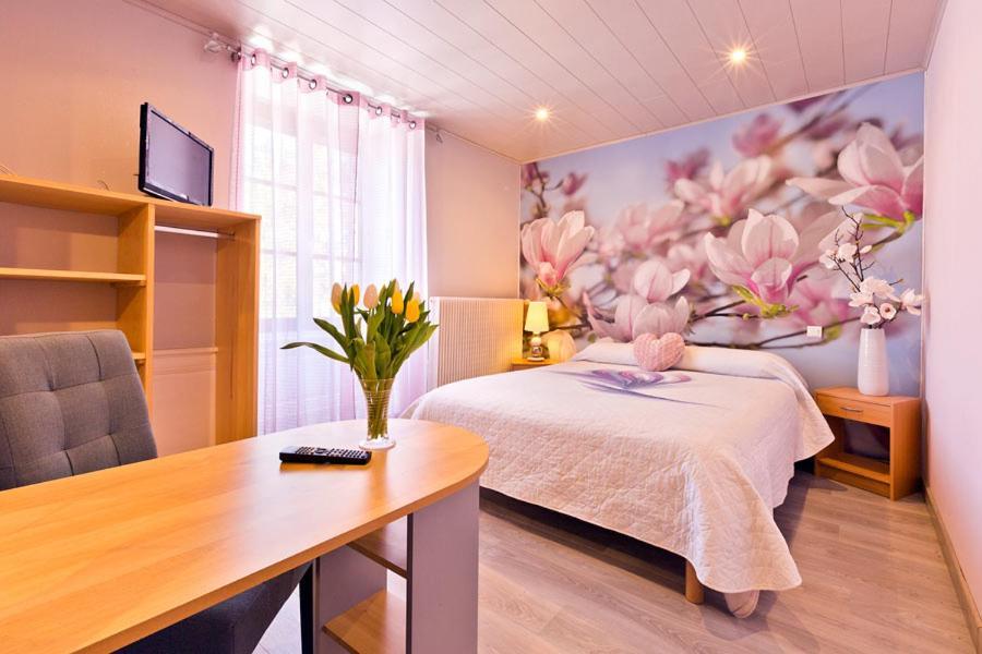 Le P'Tit Bonheur Bed and Breakfast Chilly-sur-Salins Exterior foto